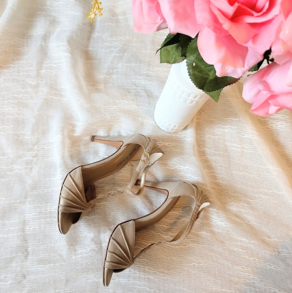 Sandals - Picture 3 of 4